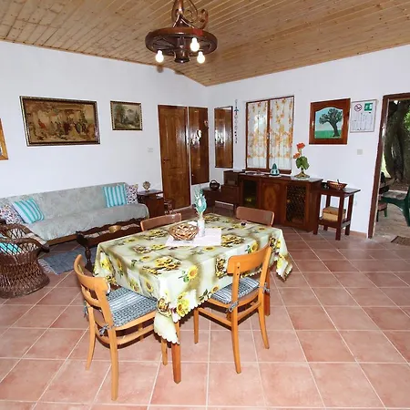 House Nar Holiday home *