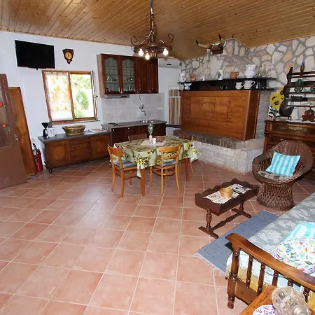 House Nar * Rovinj