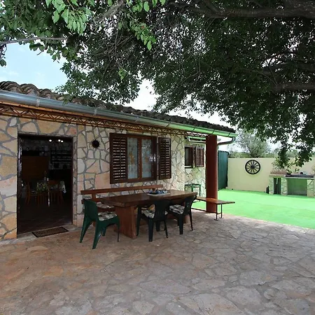 House Nar Holiday home *